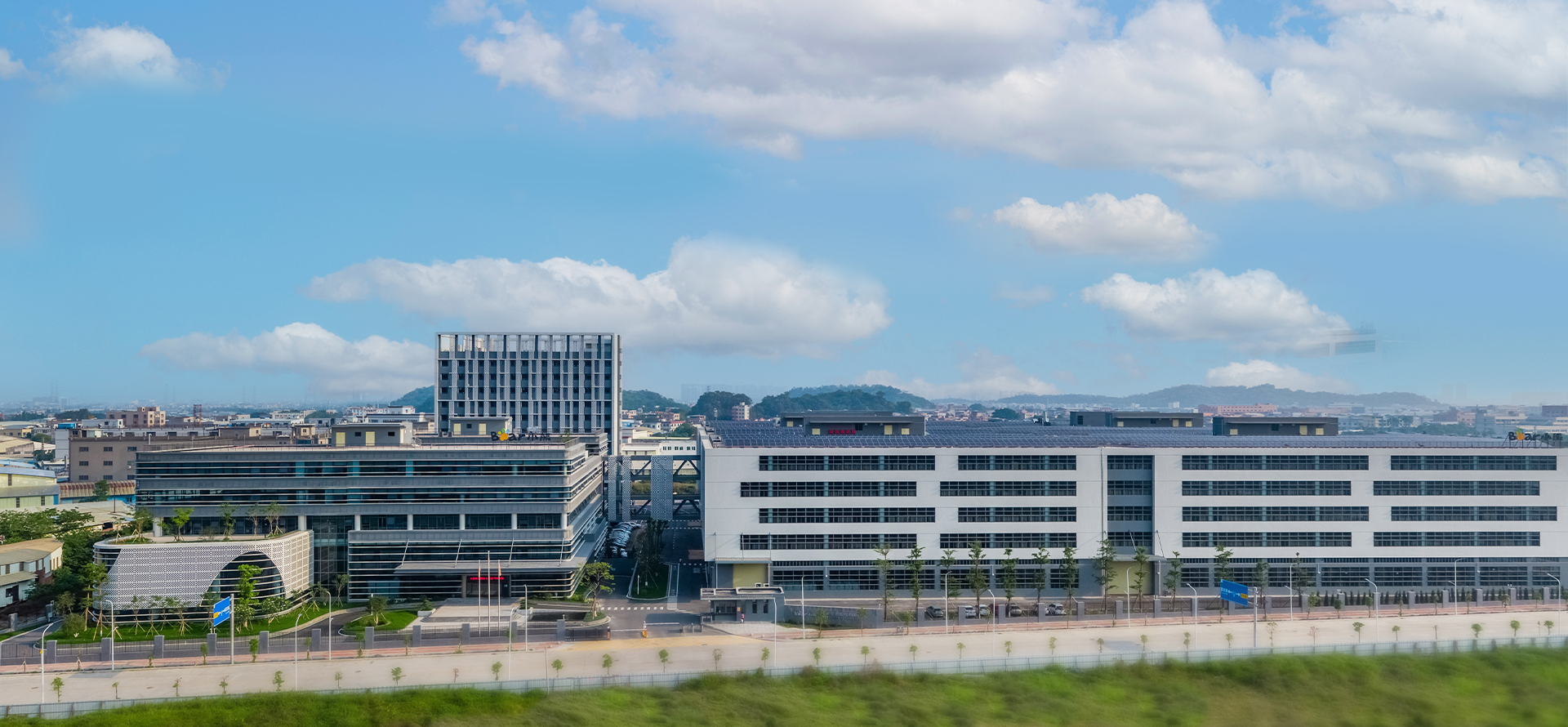 ចូលរួមជាមួយប្រដាប់ប្រដារអគ្គិសនីខ្លាឃ្មុំដើម្បីស្វែងយល់ពីទីផ្សារពិភពលោក