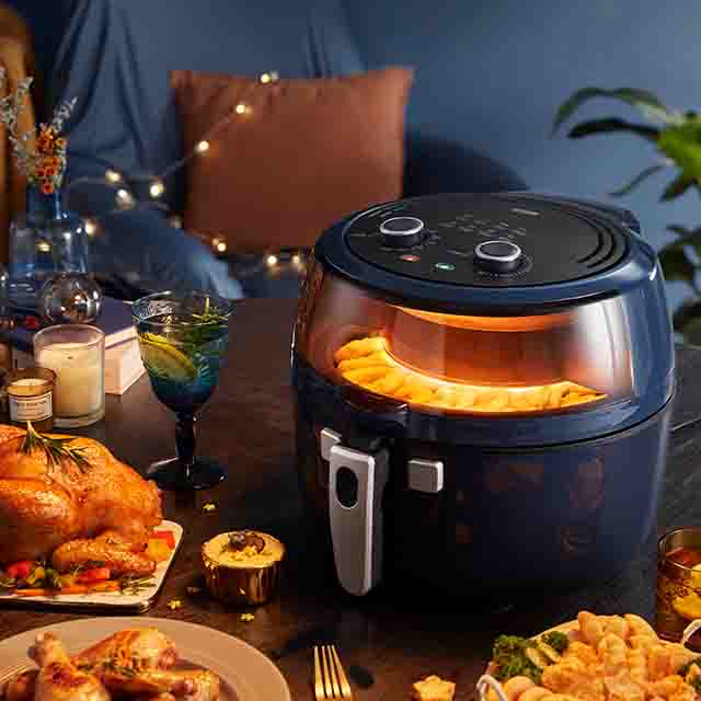 Air Fryer ជាមួយនឹងបង្អួចដែលមើលឃើញធំ និងមុខងារកូរ